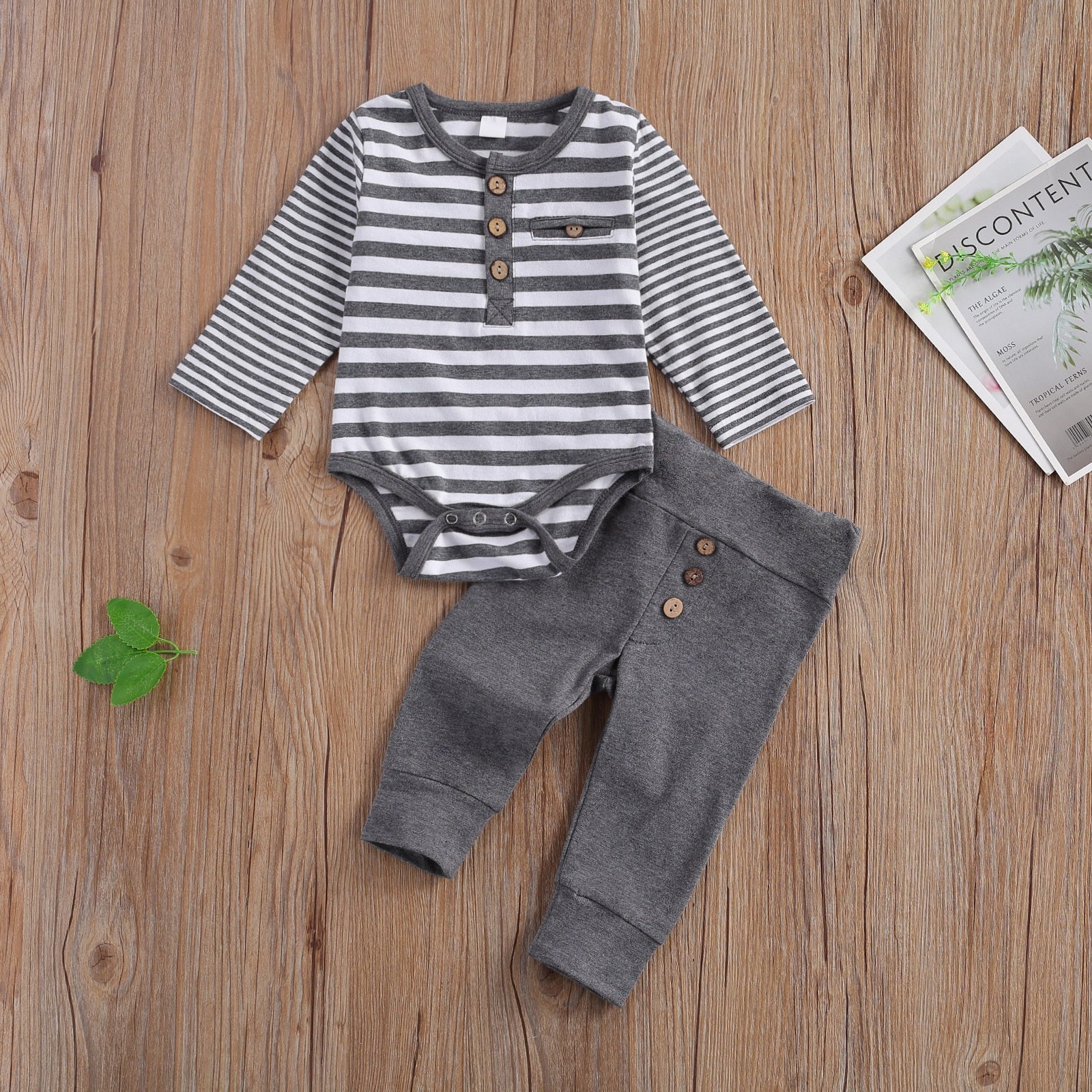 Boys' Striped Long-Sleeved Onesie & Sweatpant Set