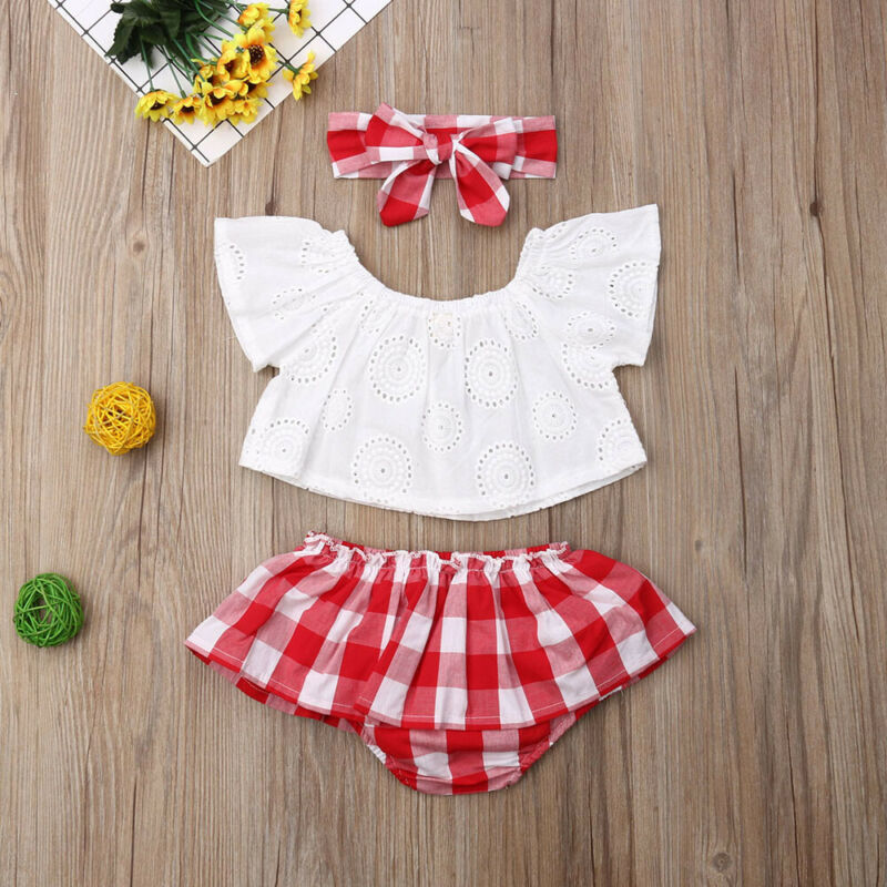 Girls' Off the Shoulder Flare Sleeved & Red Plaid Shorts Set